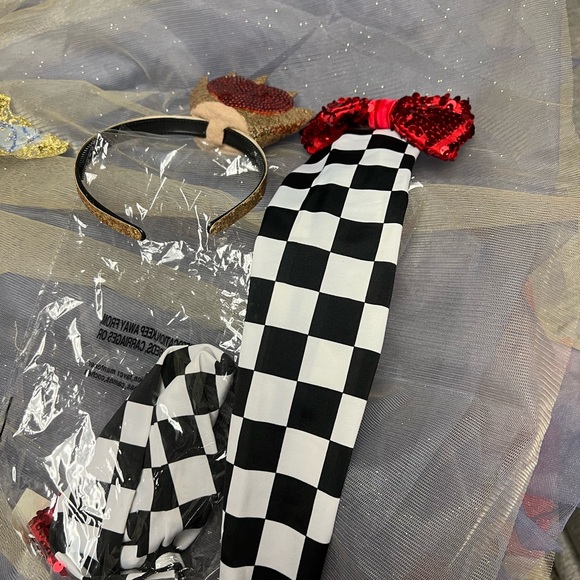 Girl's Curtain Call Costumes
Tutu Dance Ballet Costume with crown etc.. - Picture 5 of 6